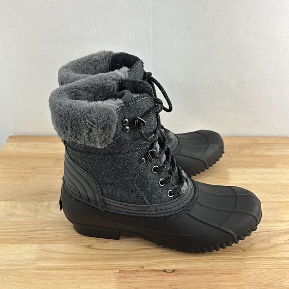 Tommy Hilfiger Rainah Duck Booties- Gray Multi- Size 7 M (Medium)- NIB - Picture 1 of 8